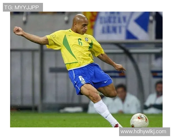 巴西足球历史上的传奇人物与远古明星的辉煌岁月回顾